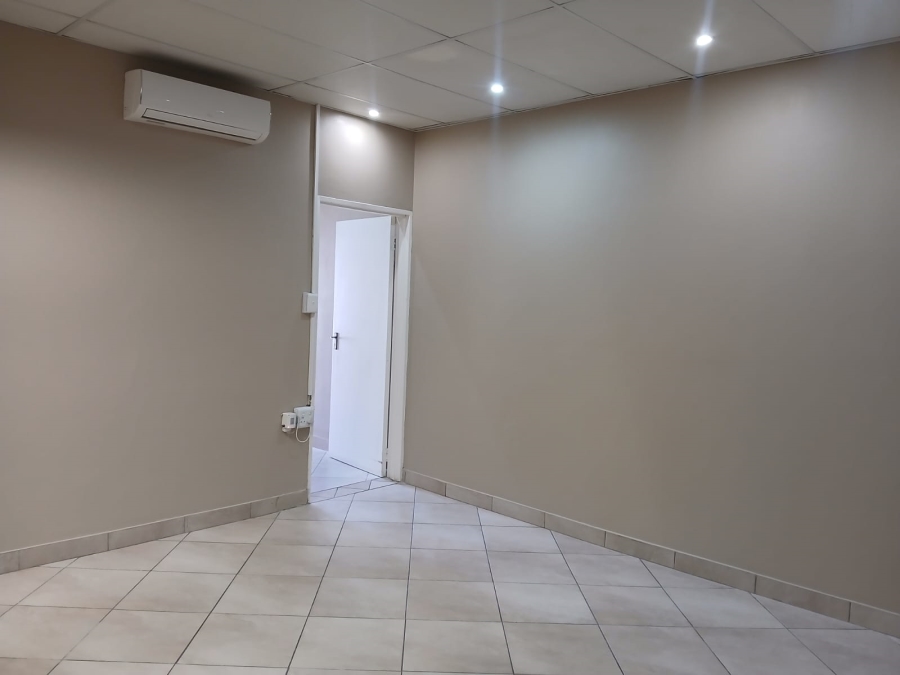 To Let Commercial Property for Rent in Bodorp North West